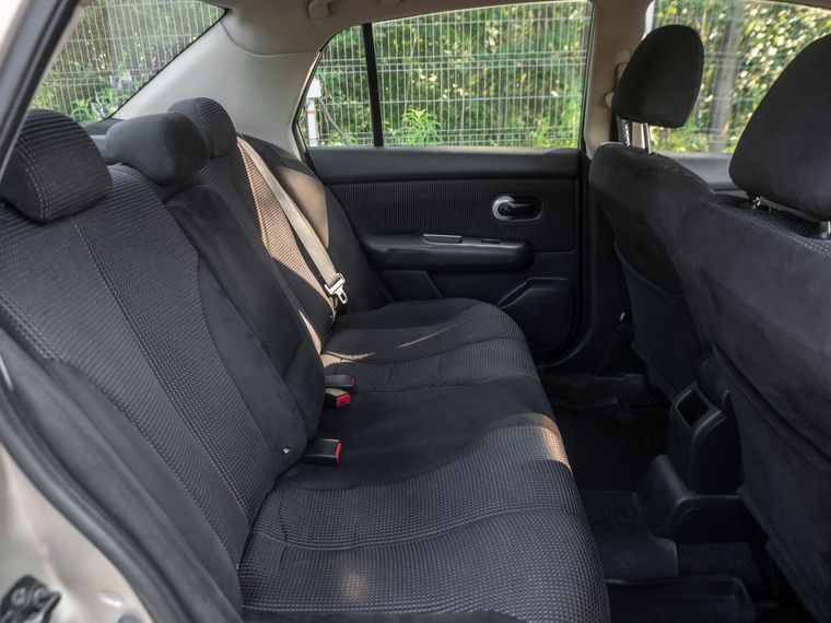 Nissan Tiida 2010 года, 229 000 км - вид 13