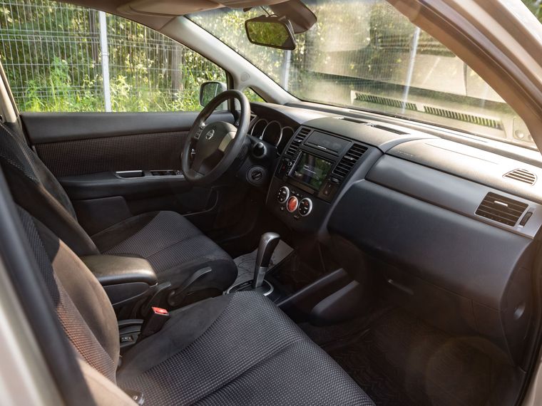Nissan Tiida 2010 года, 229 000 км - вид 14