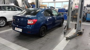 Renault Logan 2015 года, 117 665 км - вид 4