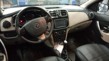 Renault Logan 2015 года, 117 665 км - вид 6