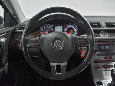 Volkswagen Passat 2012 года, 188 174 км - вид 9