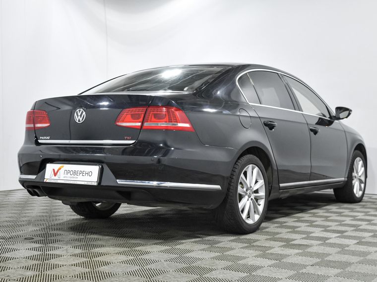 Volkswagen Passat 2012 года, 188 174 км - вид 5