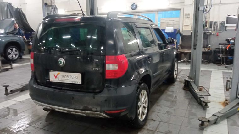 Skoda Yeti 2013 года, 269 613 км - вид 3