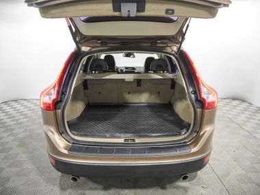 Volvo XC60 2010 года, 231 700 км - вид 16