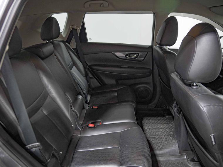 Nissan X-Trail 2016 года, 187 979 км - вид 18