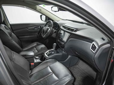 Nissan X-Trail 2016 года, 187 979 км - вид 19