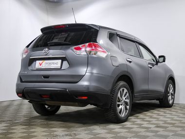 Nissan X-Trail 2016 года, 187 979 км - вид 4