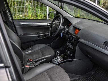 Opel Astra 2011 года, 185 142 км - вид 12