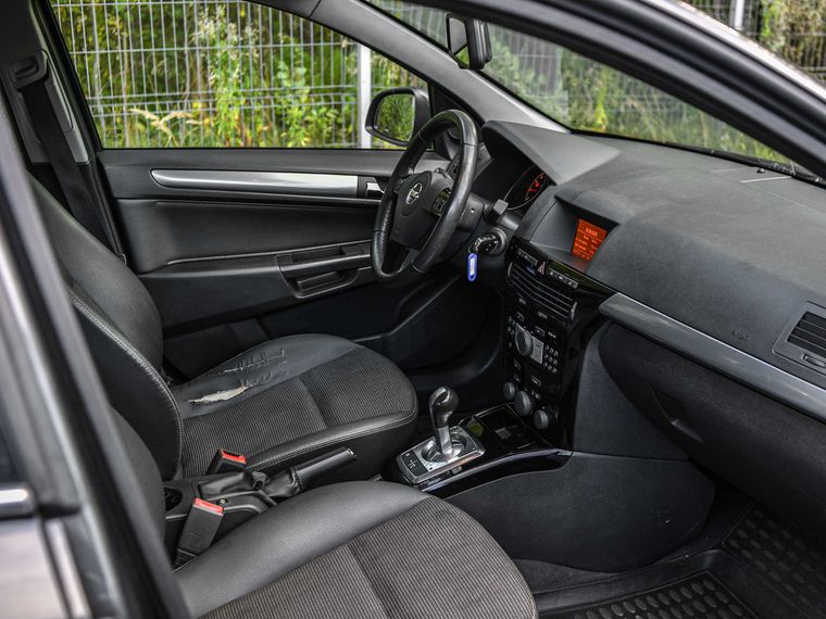 Opel Astra 2011 года, 185 142 км - вид 12