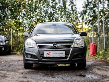 Opel Astra 2011 года, 185 142 км - вид 3