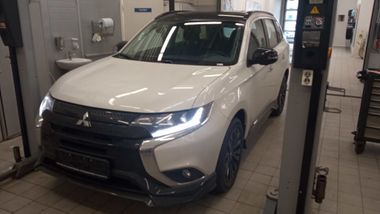 Mitsubishi Outlander 2022 года, 30 км - вид 3