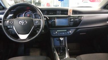 Toyota Corolla 2014 года, 177 154 км - вид 5