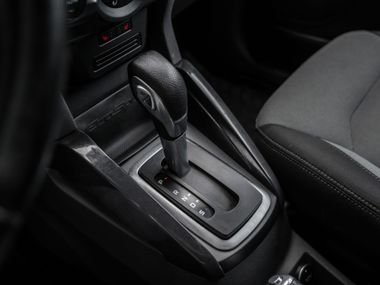 Ford EcoSport 2015 года, 186 977 км - вид 9