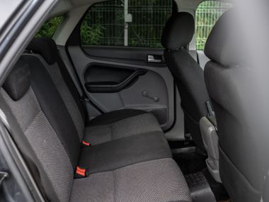 Ford Focus 2010 года, 270 450 км - вид 11