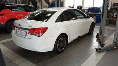 Chevrolet Cruze 2013 года, 263 915 км - вид 3