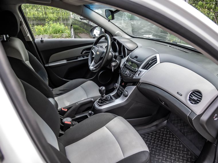 Chevrolet Cruze 2013 года, 263 915 км - вид 11