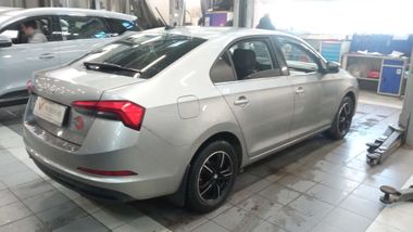 Skoda Rapid 2020 года, 80 970 км - вид 3