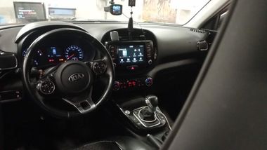KIA Soul 2019 года, 158 588 км - вид 5
