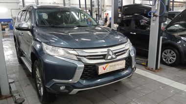 Mitsubishi Pajero Sport 2019 года, 157 525 км - вид 3