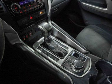 Mitsubishi Pajero Sport 2019 года, 157 525 км - вид 14