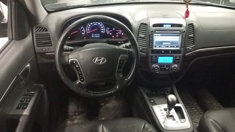 Hyundai Santa Fe 2011 года, 173 630 км - вид 5