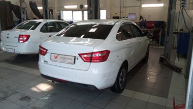ВАЗ (LADA) Vesta 2016 года, 157 393 км - вид 3