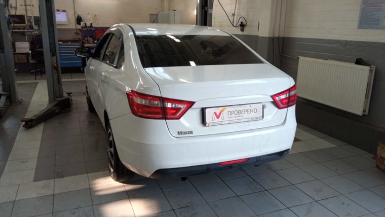 ВАЗ (LADA) Vesta 2016 года, 157 393 км - вид 4