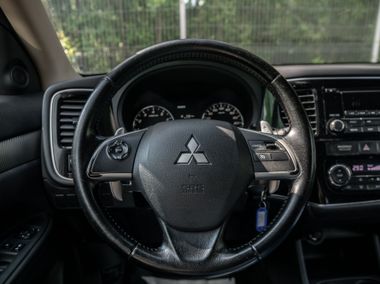 Mitsubishi Outlander 2012 года, 320 027 км - вид 5
