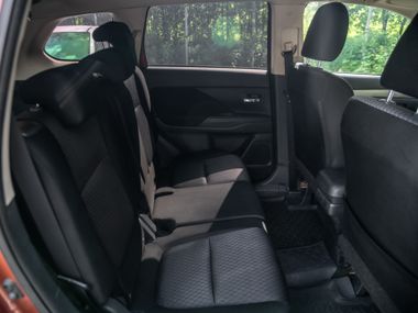 Mitsubishi Outlander 2012 года, 320 027 км - вид 10
