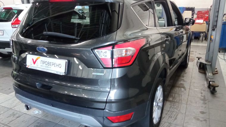 Ford Kuga 2017 года, 136 511 км - вид 3