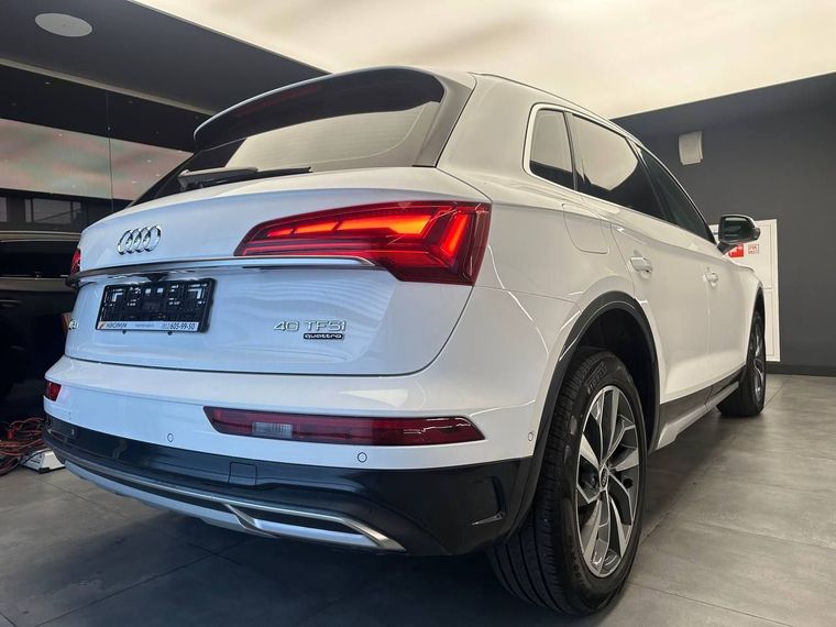 Audi Q5L 2022 года, 25 245 км - вид 5