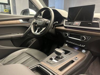 Audi Q5L 2022 года, 25 245 км - вид 19