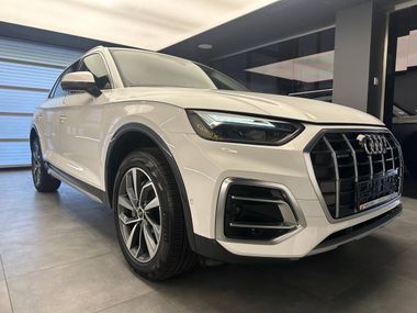 Audi Q5L 2022 года, 25 245 км - вид 3