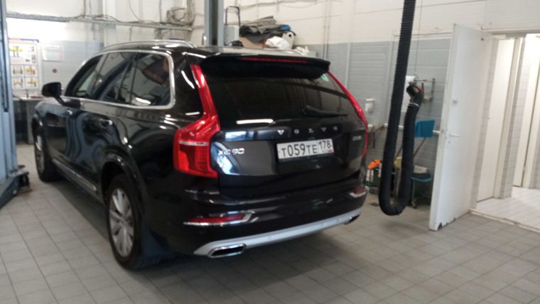 Volvo XC90 2016 года, 148 399 км - вид 3