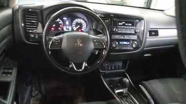 Mitsubishi Outlander 2018 года, 128 543 км - вид 5