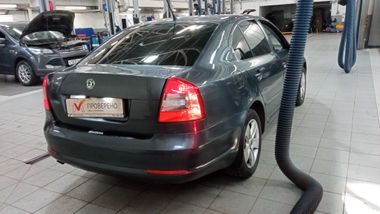 Skoda Octavia 2013 года, 274 000 км - вид 3