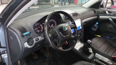 Skoda Octavia 2013 года, 274 000 км - вид 5