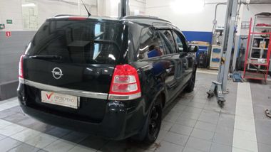 Opel Zafira 2012 года, 164 000 км - вид 3