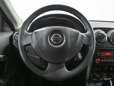 Nissan Almera 2015 года, 140 000 км - вид 9