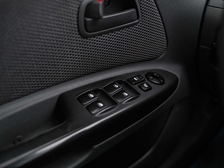 KIA Rio 2010 года, 303 588 км - вид 9