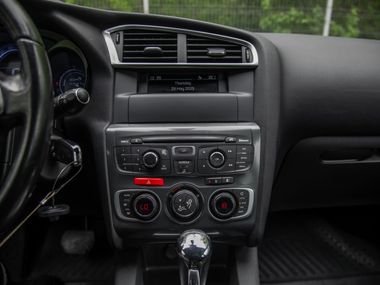 Citroen C4 2011 года, 175 680 км - вид 9