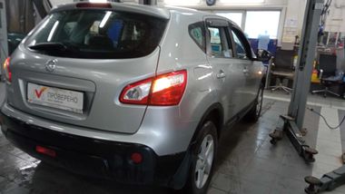 Nissan Qashqai 2010 года, 152 143 км - вид 3