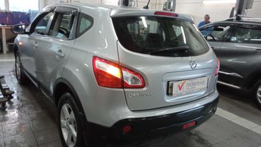 Nissan Qashqai 2010 года, 152 143 км - вид 4