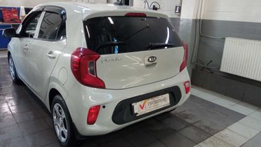 Kia Picanto 2017 года, 139 225 км - вид 4