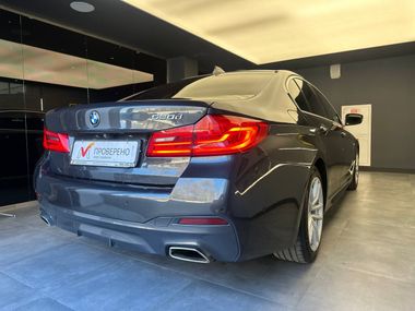 BMW 5 серия 2017 года, 145 862 км - вид 5