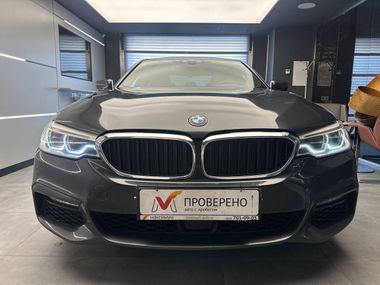 BMW 5 серия 2017 года, 145 862 км - вид 3