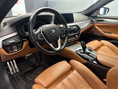 BMW 5 серия 2017 года, 145 862 км - вид 10
