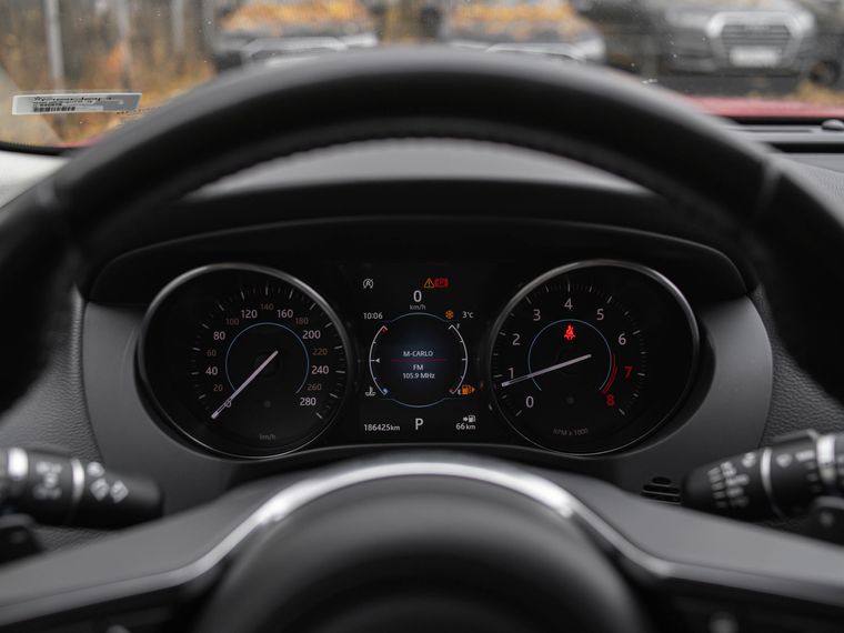 Jaguar F-Pace 2018 года, 186 363 км - вид 4