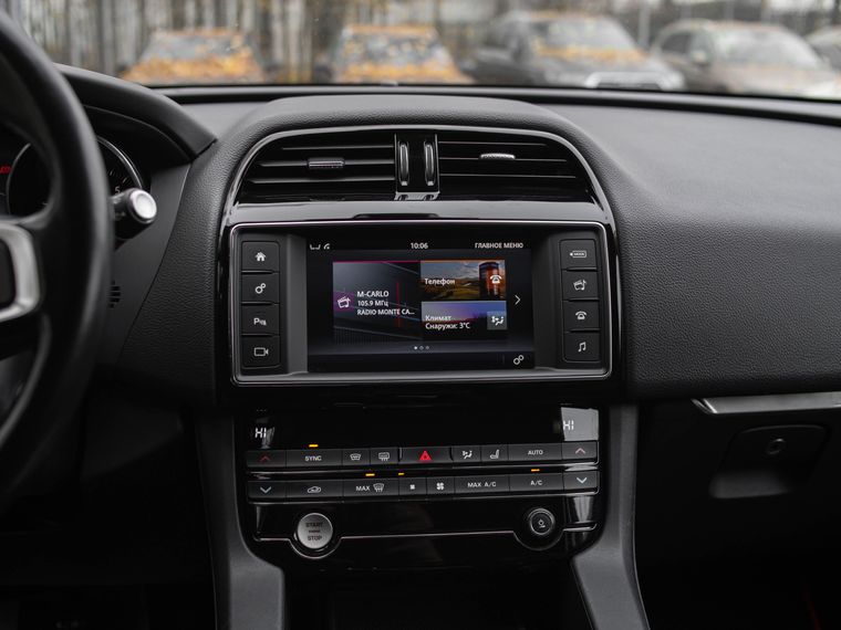 Jaguar F-Pace 2018 года, 186 363 км - вид 8