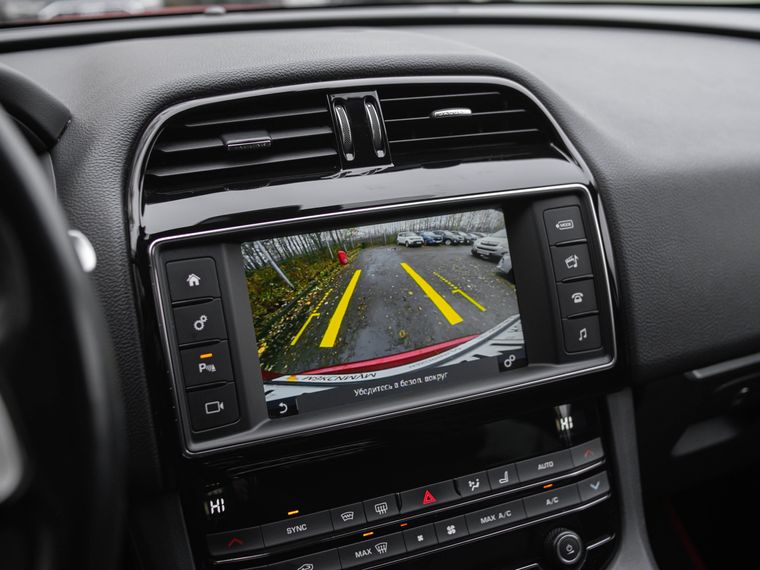 Jaguar F-Pace 2018 года, 186 363 км - вид 9